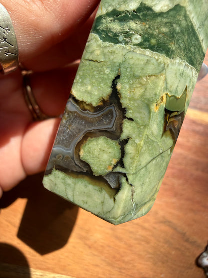 RAINFOREST JASPER TOWER