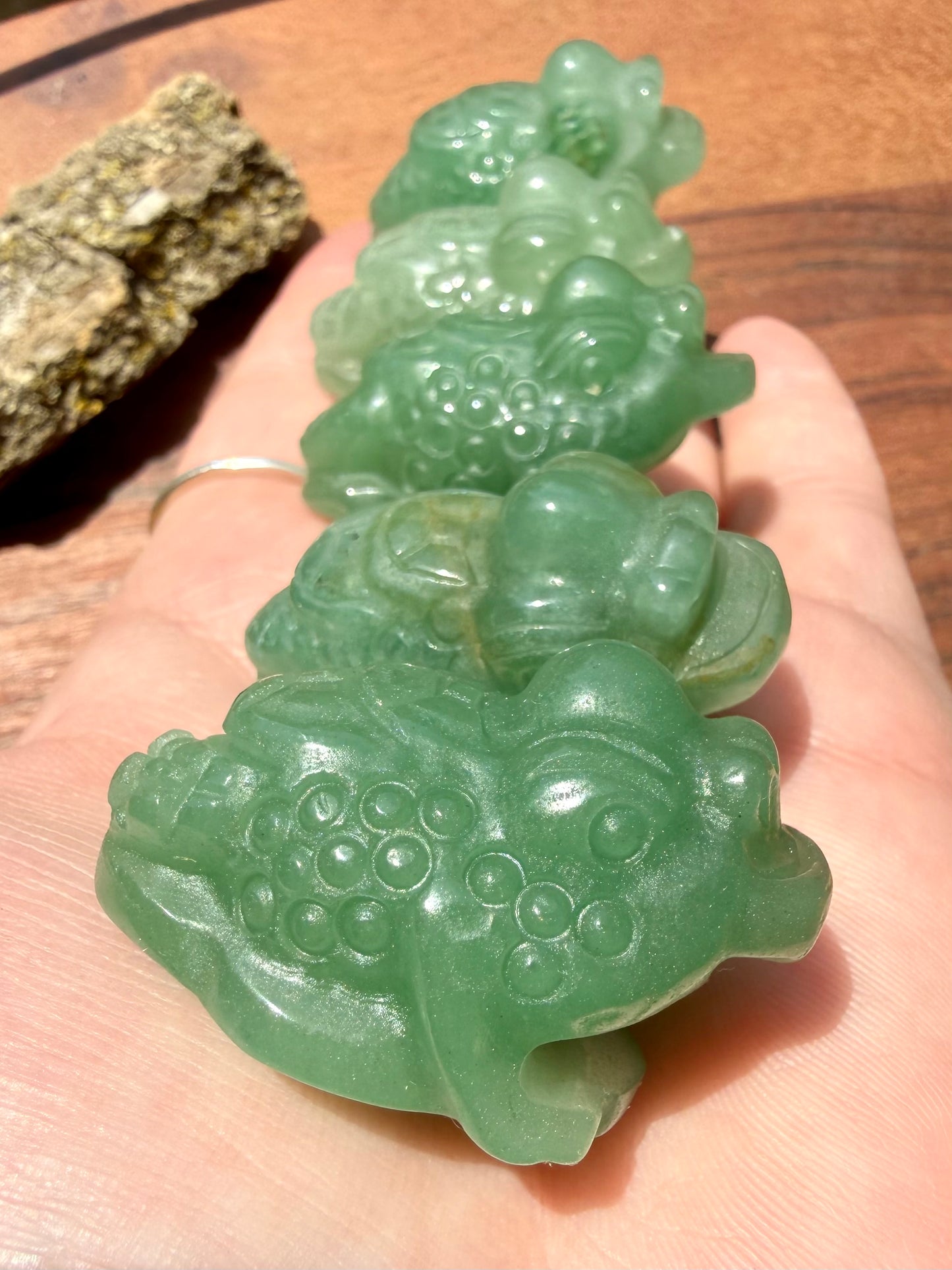 GREEN AVENTURINE MONEY TOAD