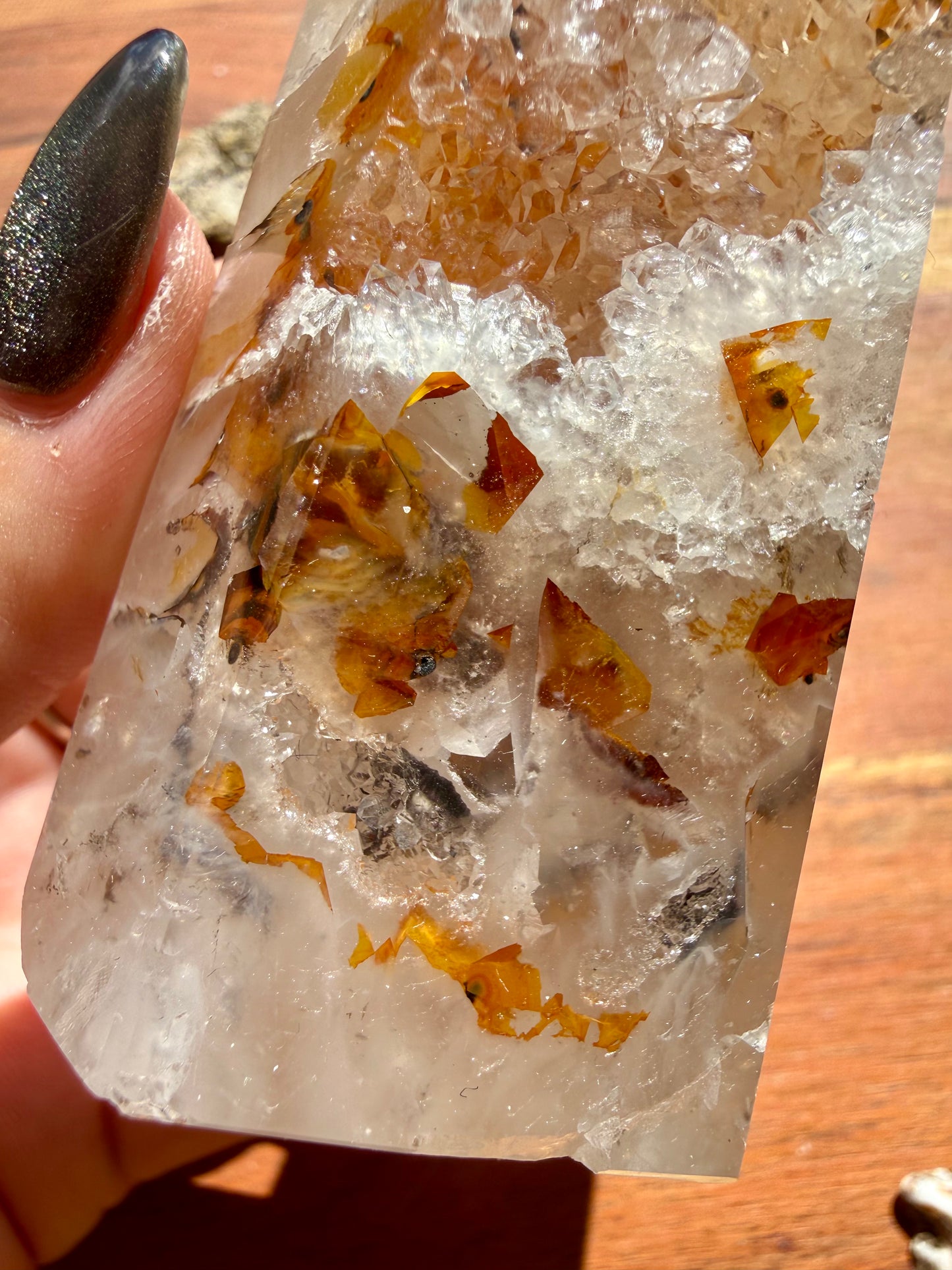 BRAZILIAN AGATE + QUARTZ TOWER