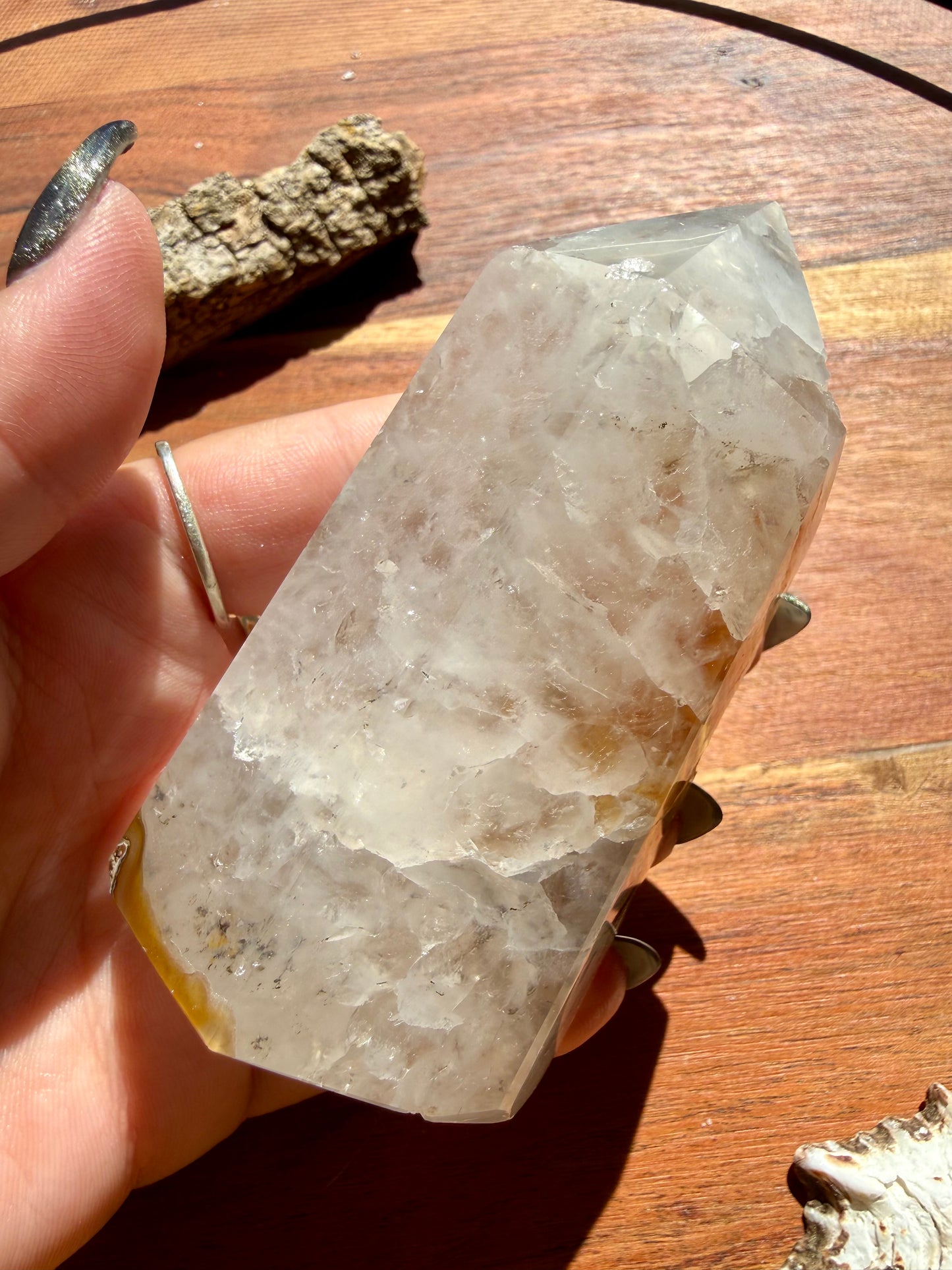 BRAZILIAN AGATE + QUARTZ TOWER