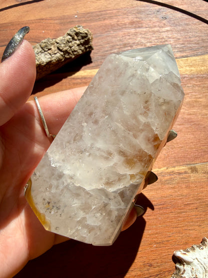 BRAZILIAN AGATE + QUARTZ TOWER