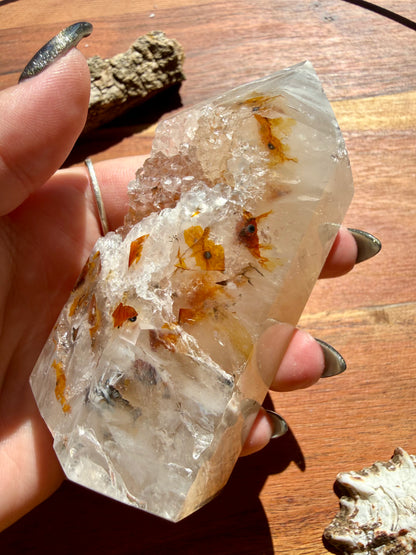 BRAZILIAN AGATE + QUARTZ TOWER