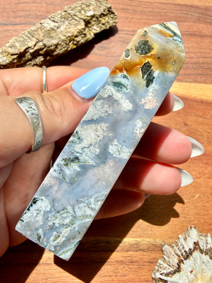 MONET AGATE TOWER