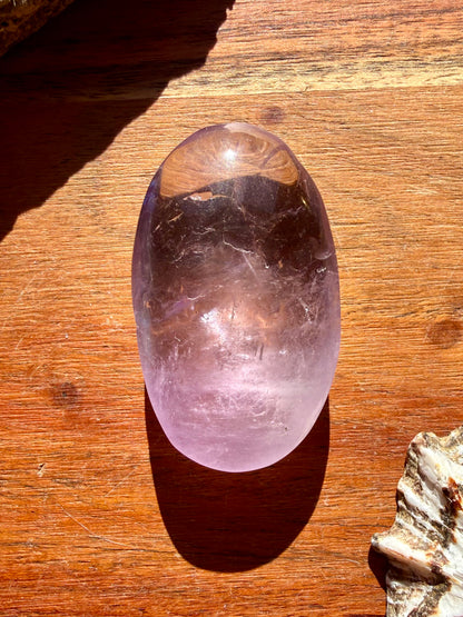 IMPERFECT AMETHYST PALM STONE