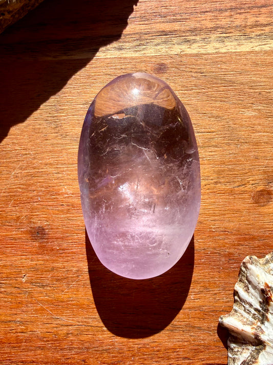 IMPERFECT AMETHYST PALM STONE