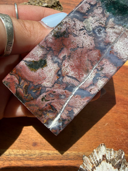 MONET AGATE TOWER