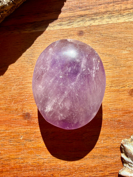 IMPERFECT AMETHYST PALM STONE