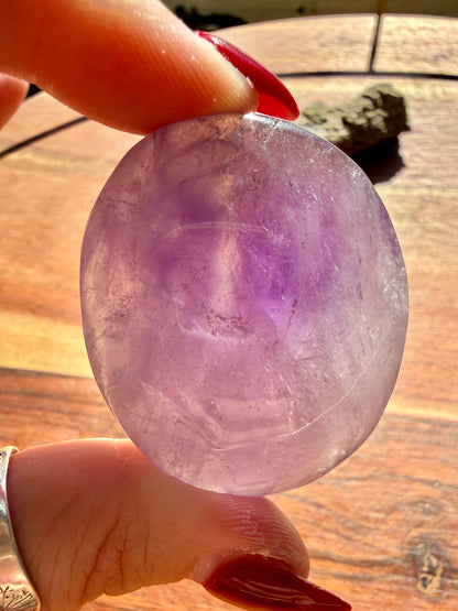 IMPERFECT AMETHYST PALM STONE