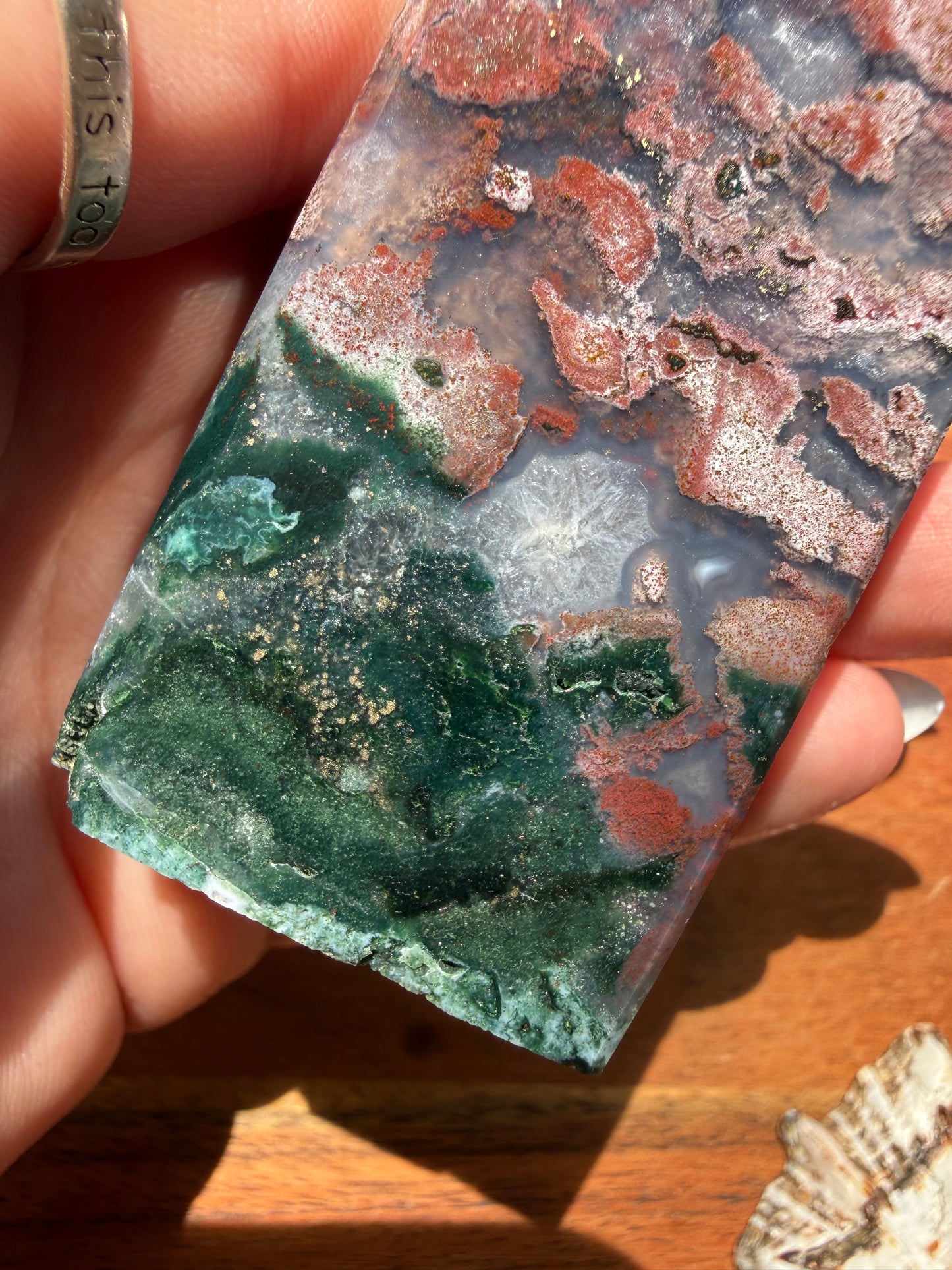 MONET AGATE TOWER