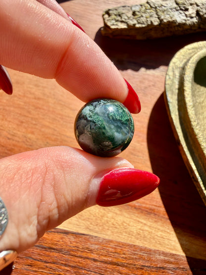 MINI MOSS AGATE SPHERE