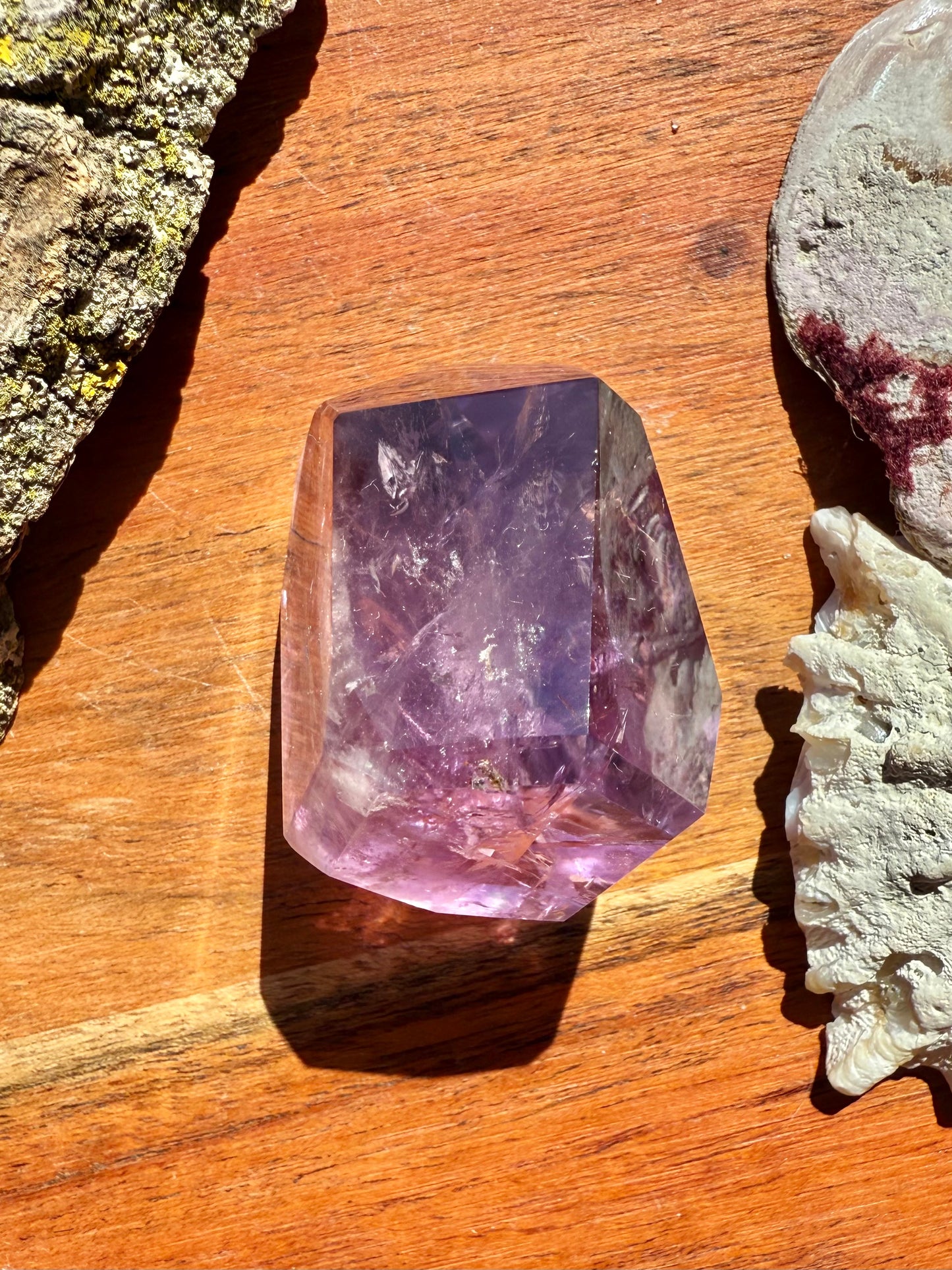HIGH QUALITY AMETHYST POINT FROM BRAZIL