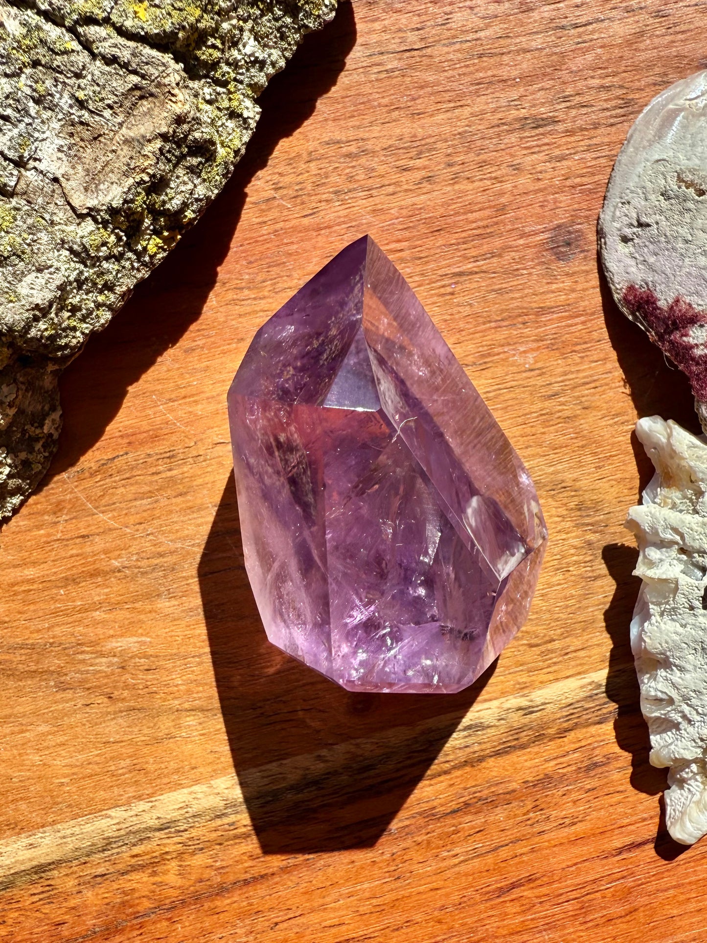 HIGH QUALITY AMETHYST POINT FROM BRAZIL