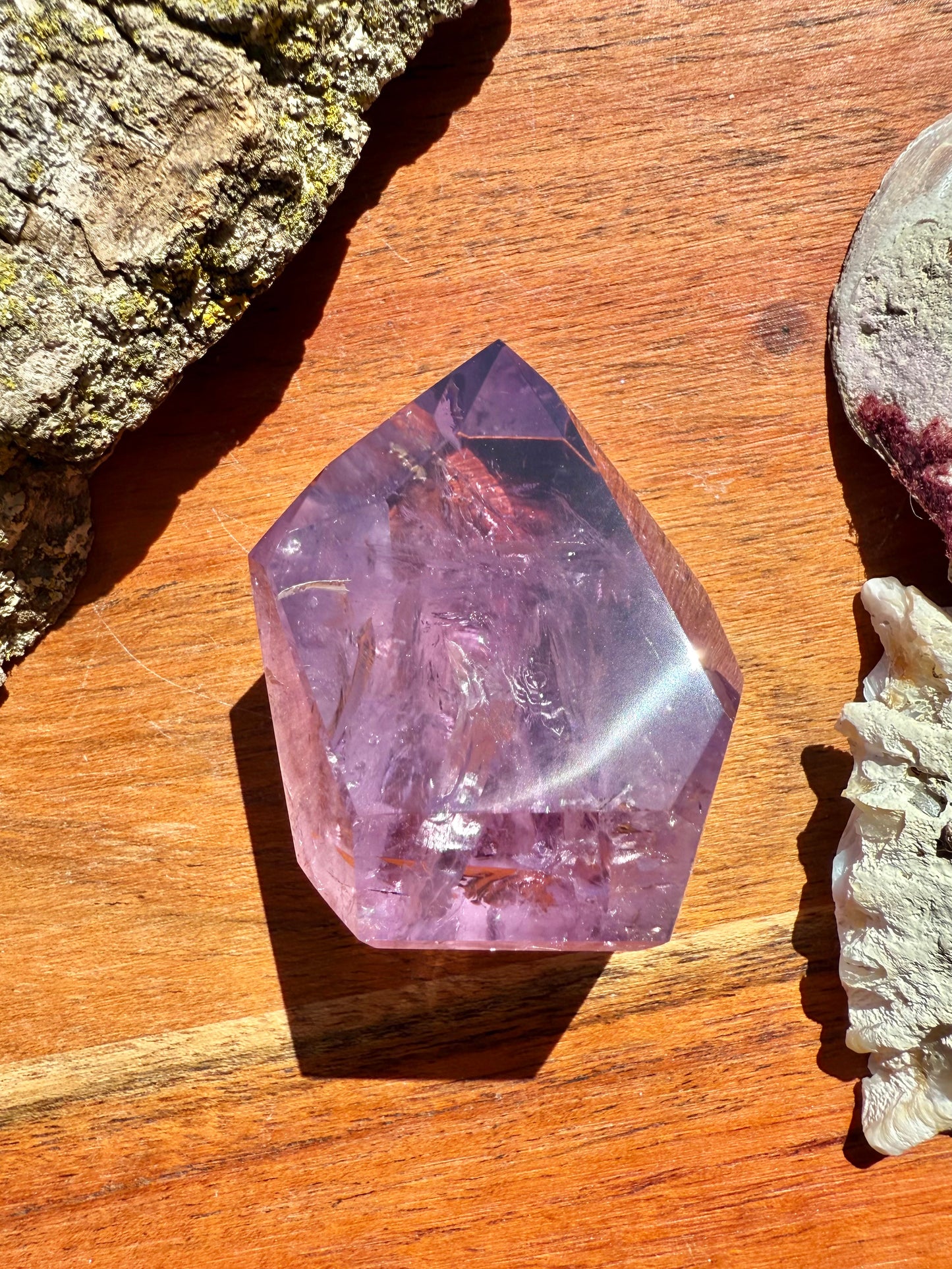 HIGH QUALITY AMETHYST POINT FROM BRAZIL