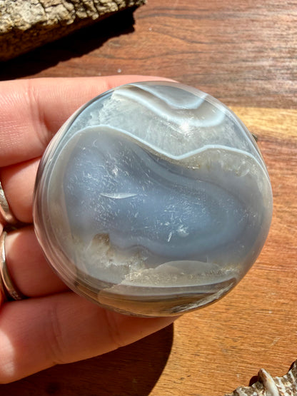 ORCA AGATE PALM STONE