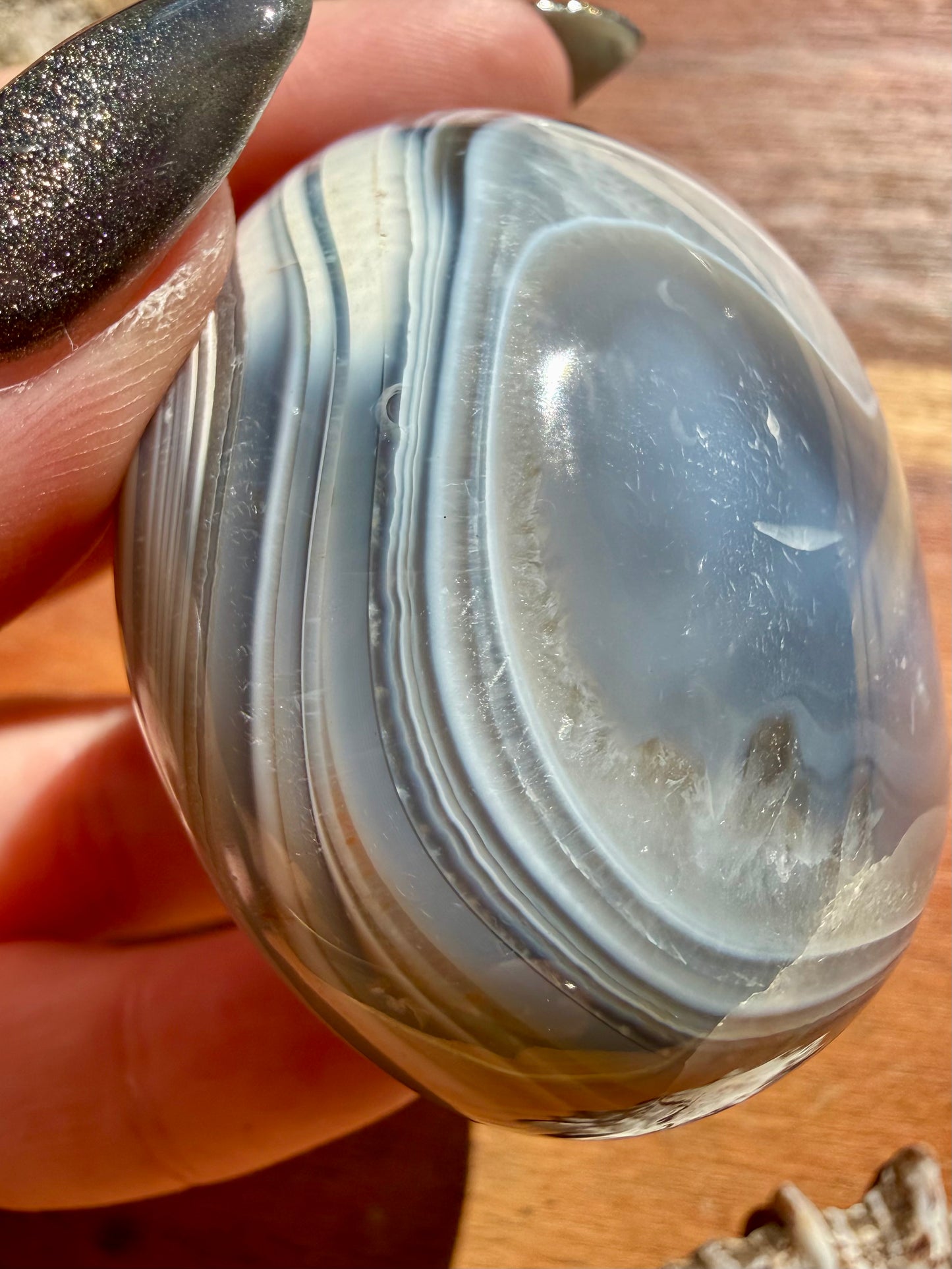 ORCA AGATE PALM STONE