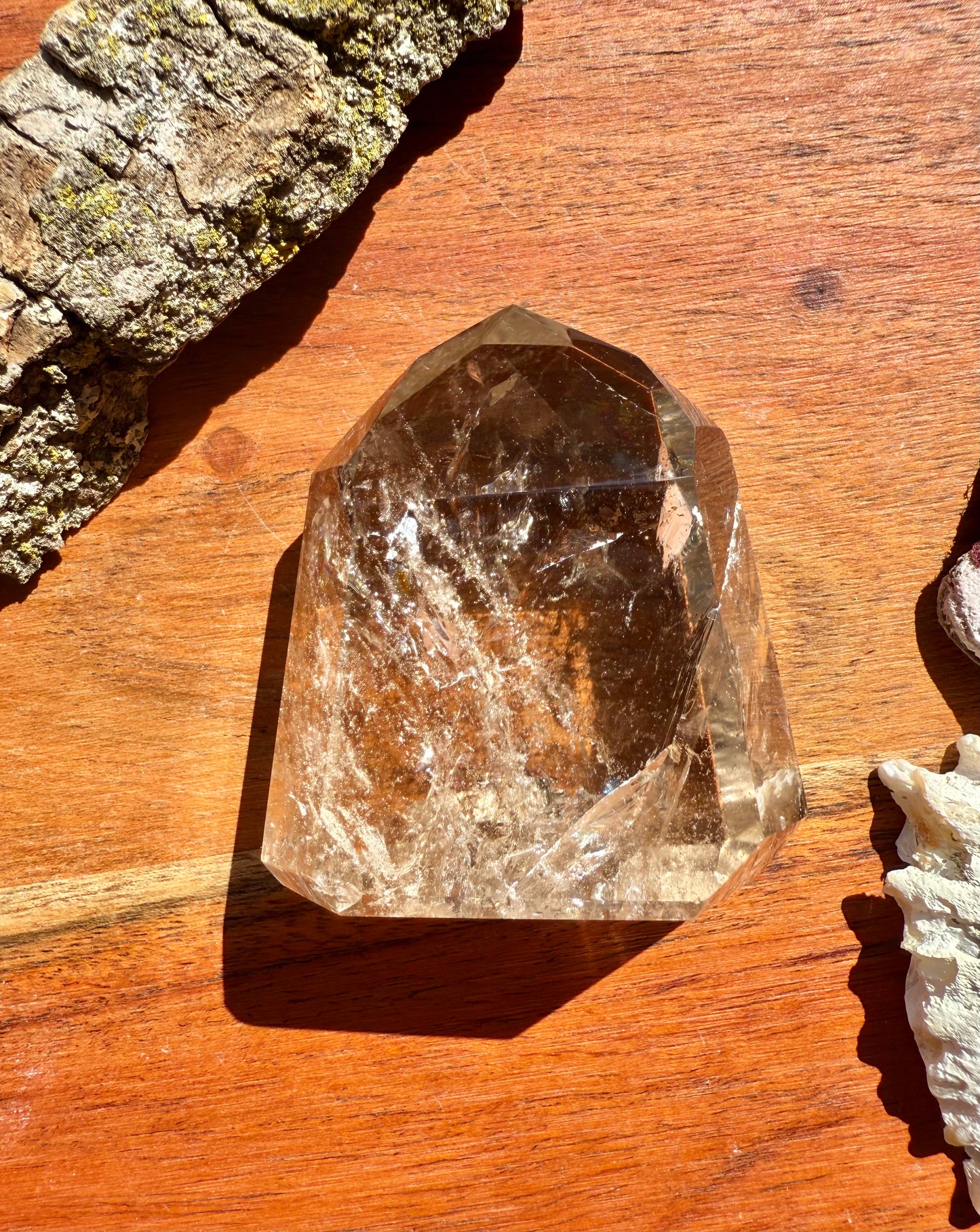 HIGH QUALITY SMOKY QUARTZ POINT FROM BRAZIL