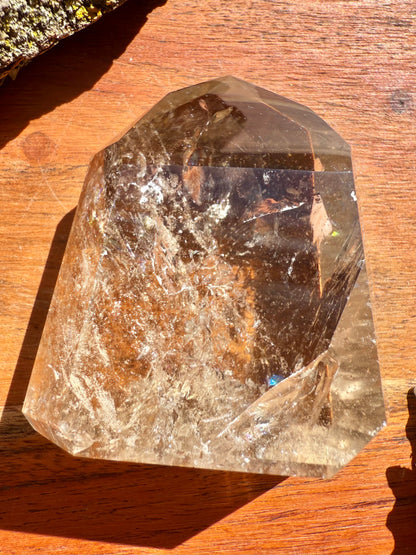 HIGH QUALITY SMOKY QUARTZ POINT FROM BRAZIL