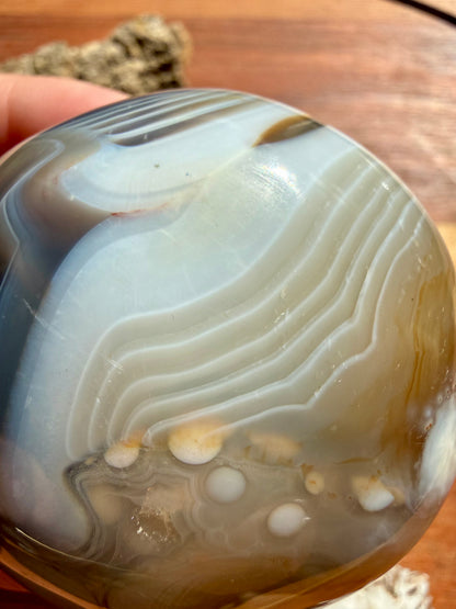 ORCA AGATE PALM STONE