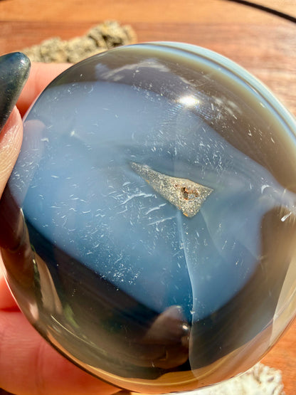 ORCA AGATE PALM STONE