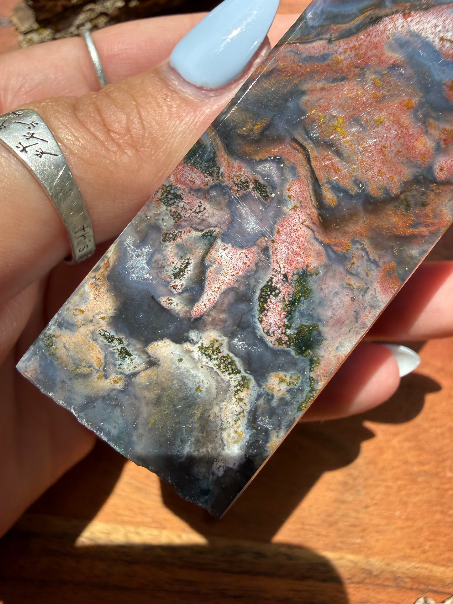 MONET AGATE TOWER