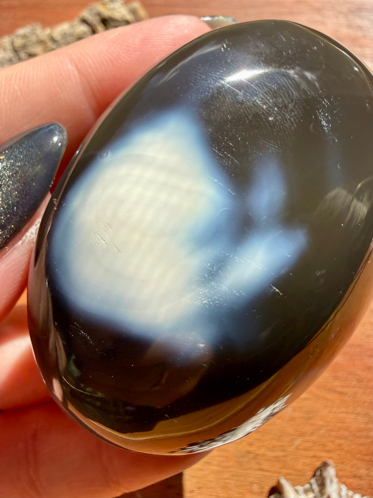 ORCA AGATE PALM STONE