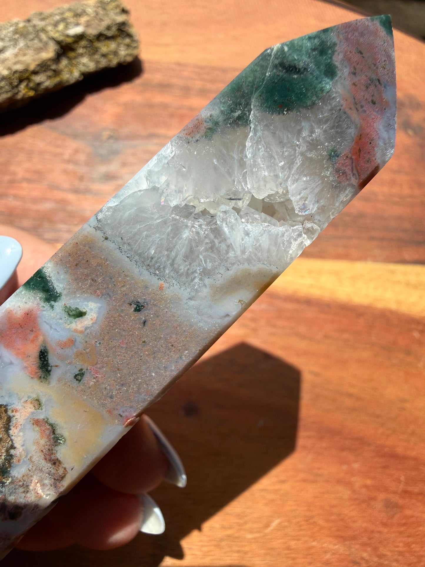 MONET AGATE TOWER