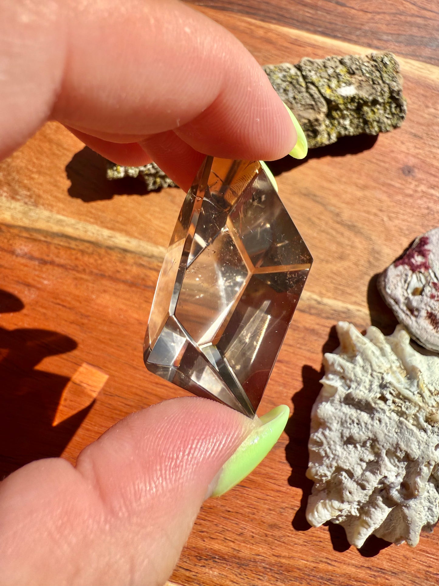 HIGH QUALITY SMOKY QUARTZ FREEFORM FROM BRAZIL