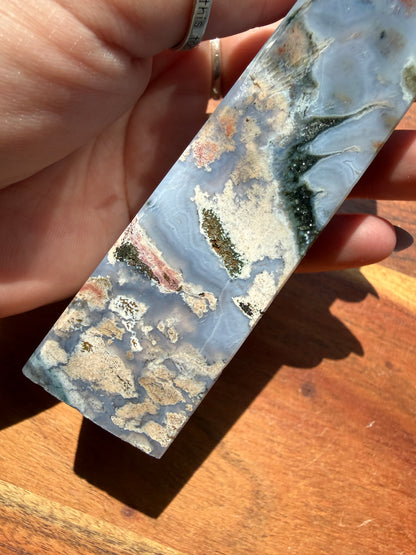 MONET AGATE TOWER