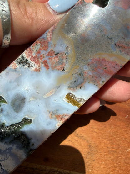 MONET AGATE TOWER