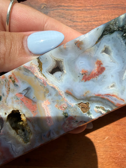MONET AGATE TOWER
