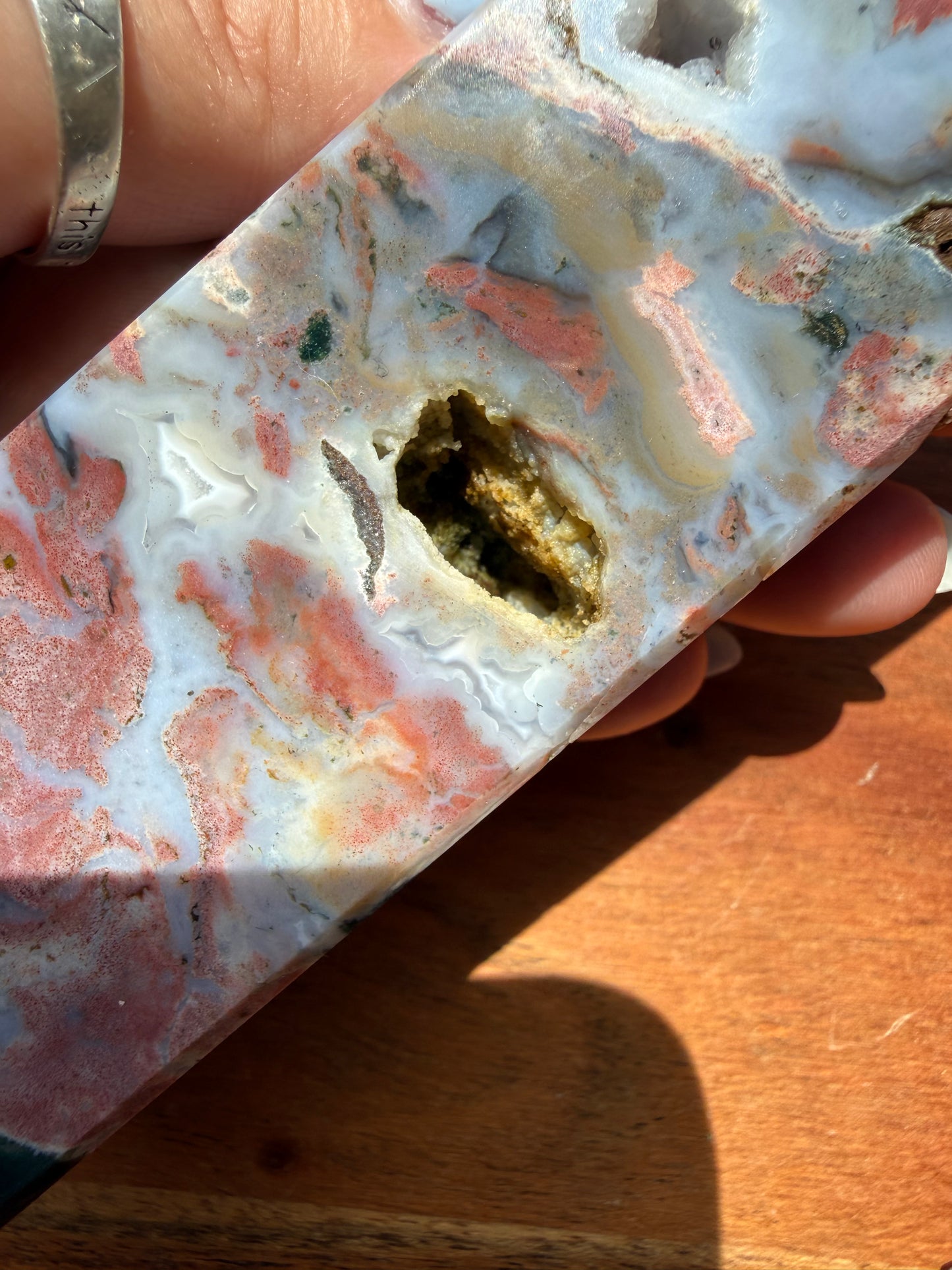 MONET AGATE TOWER