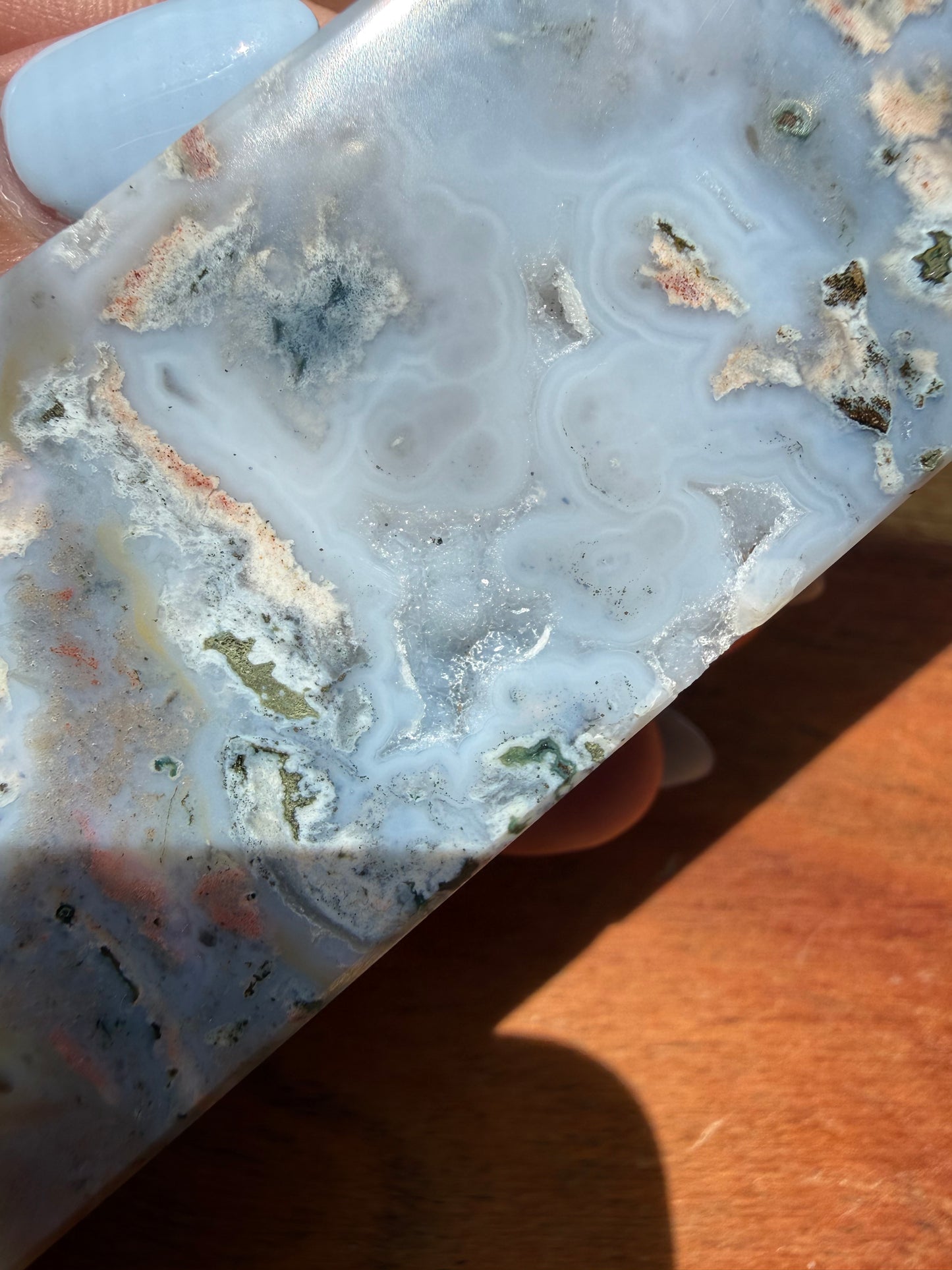 MONET AGATE TOWER