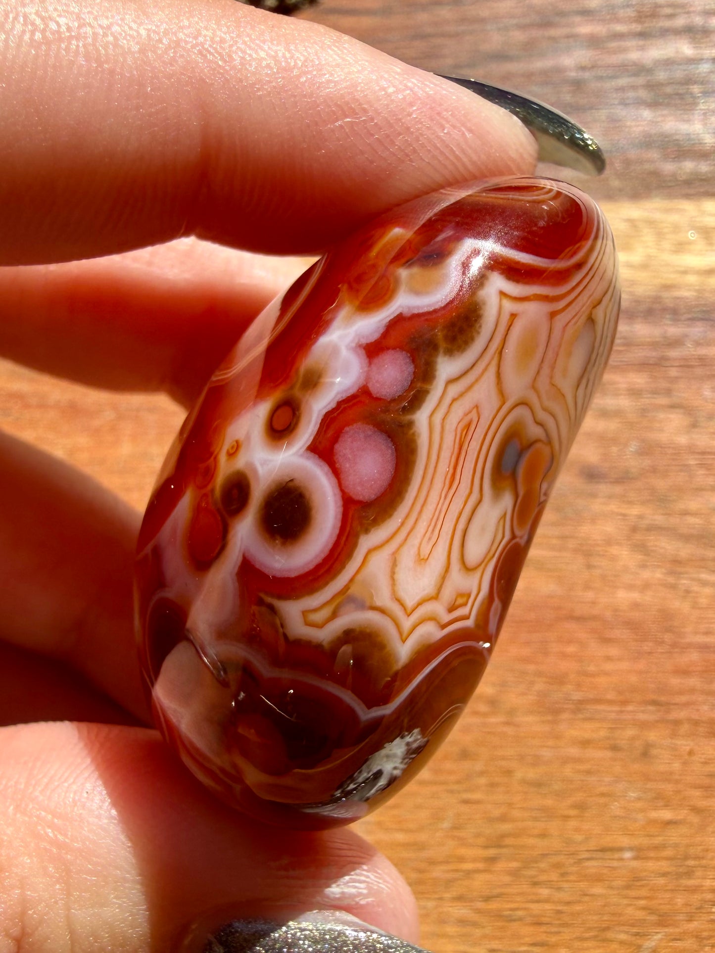 LARGE SARDONYX TUMBLE