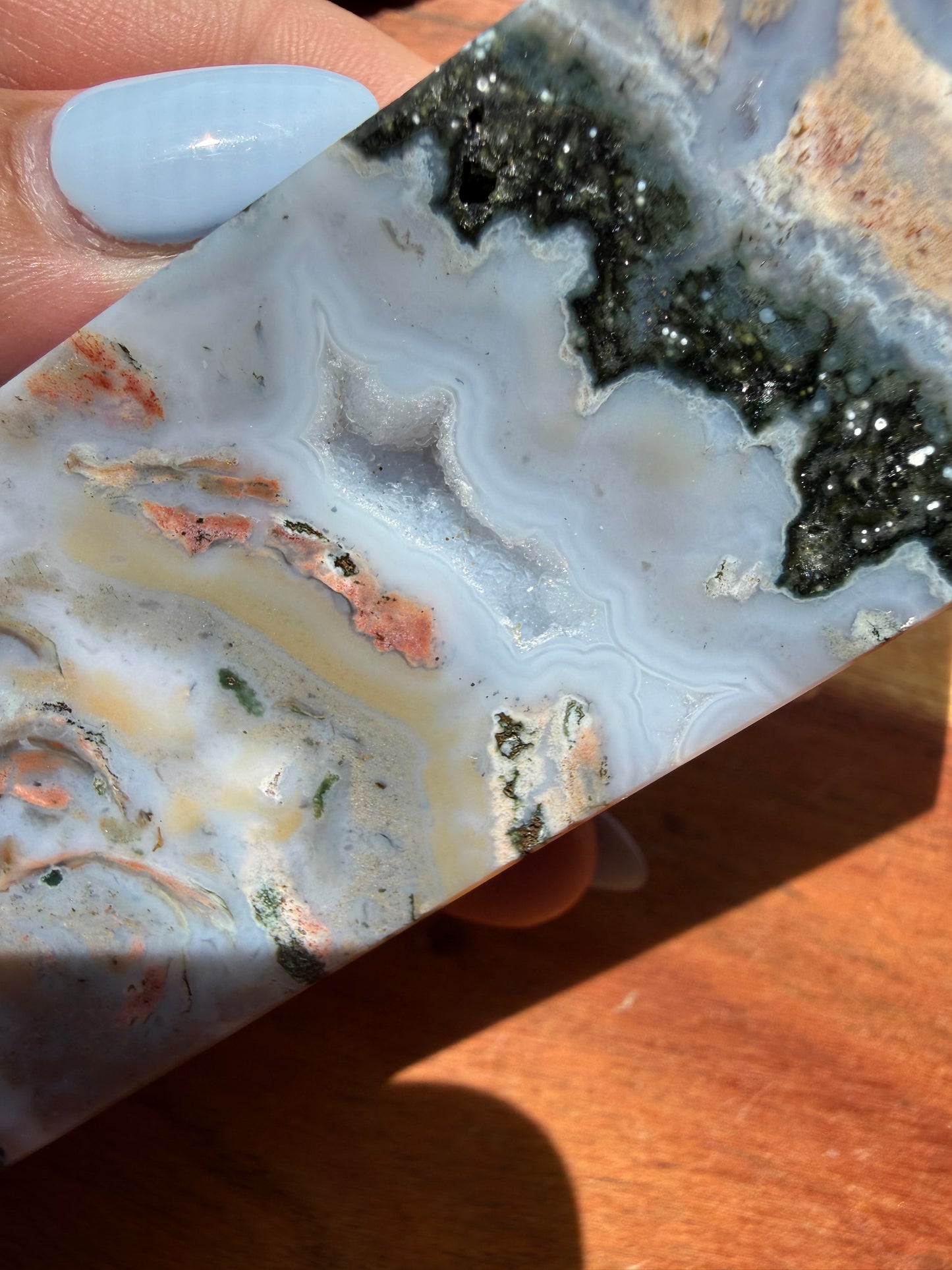MONET AGATE TOWER
