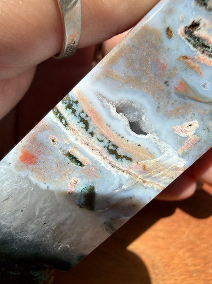 MONET AGATE TOWER