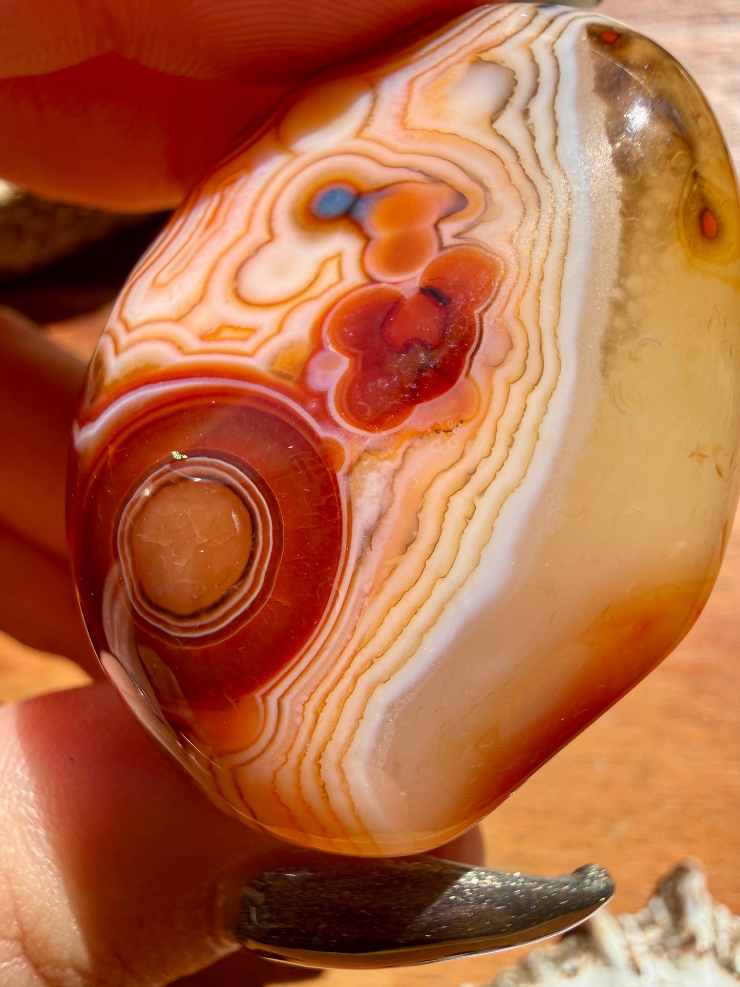 LARGE SARDONYX TUMBLE