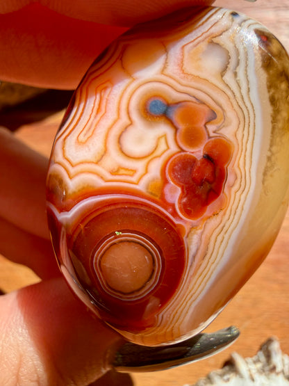 LARGE SARDONYX TUMBLE