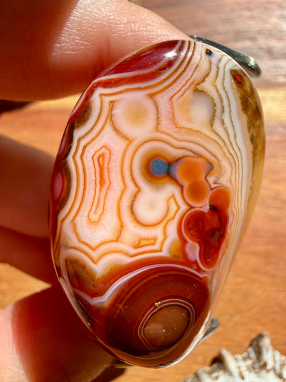LARGE SARDONYX TUMBLE