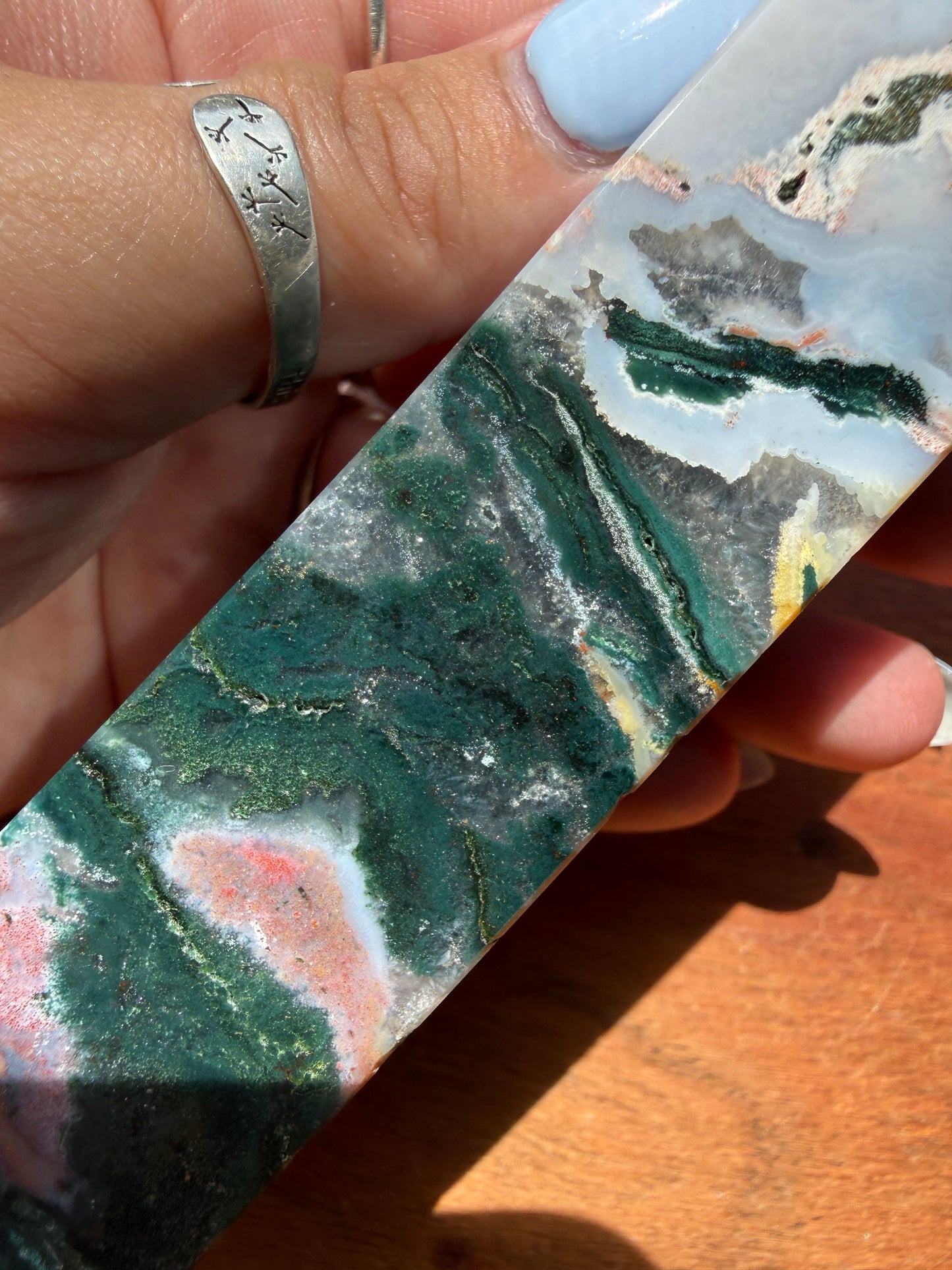 MONET AGATE TOWER