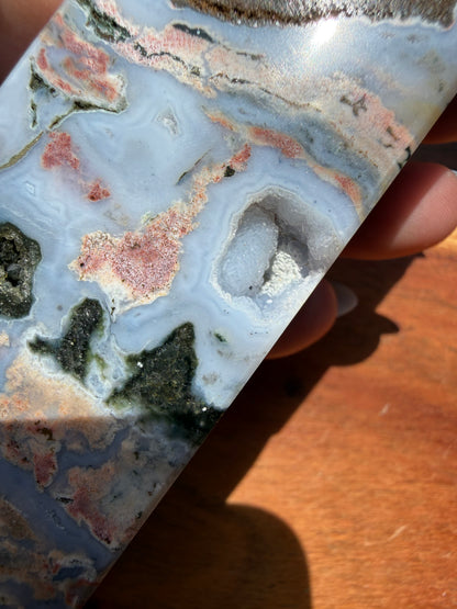 MONET AGATE TOWER