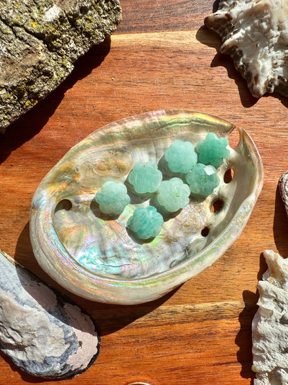MINI AMAZONITE FACETED FLOWER CARVING [QTY. 1]