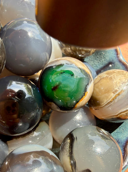 MINI VOLCANO AGATE SPHERE [QTY. 1]