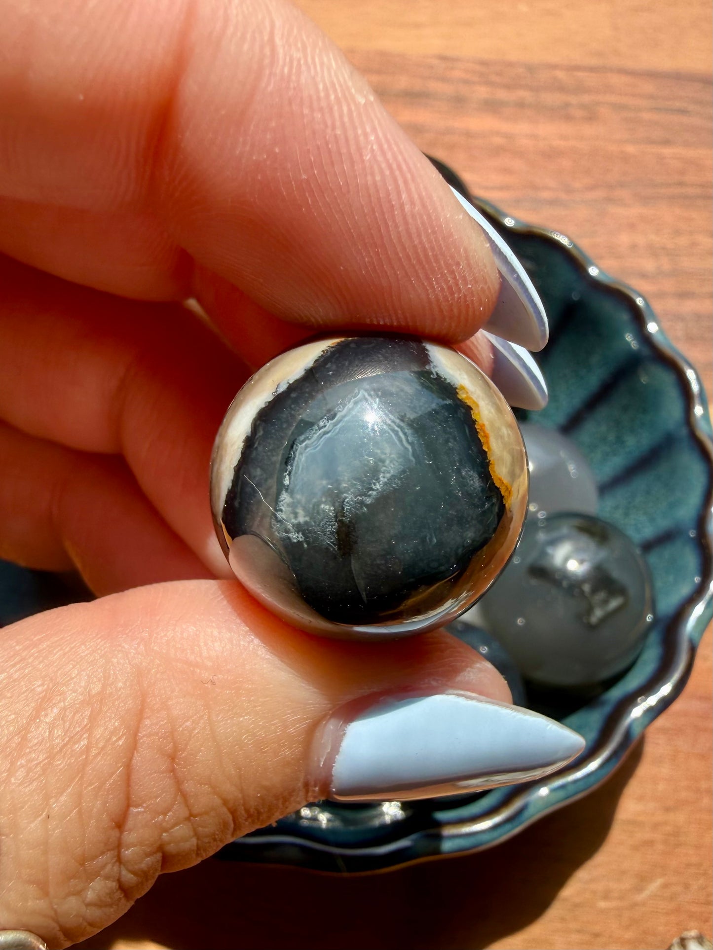 MINI VOLCANO AGATE SPHERE [QTY. 1]