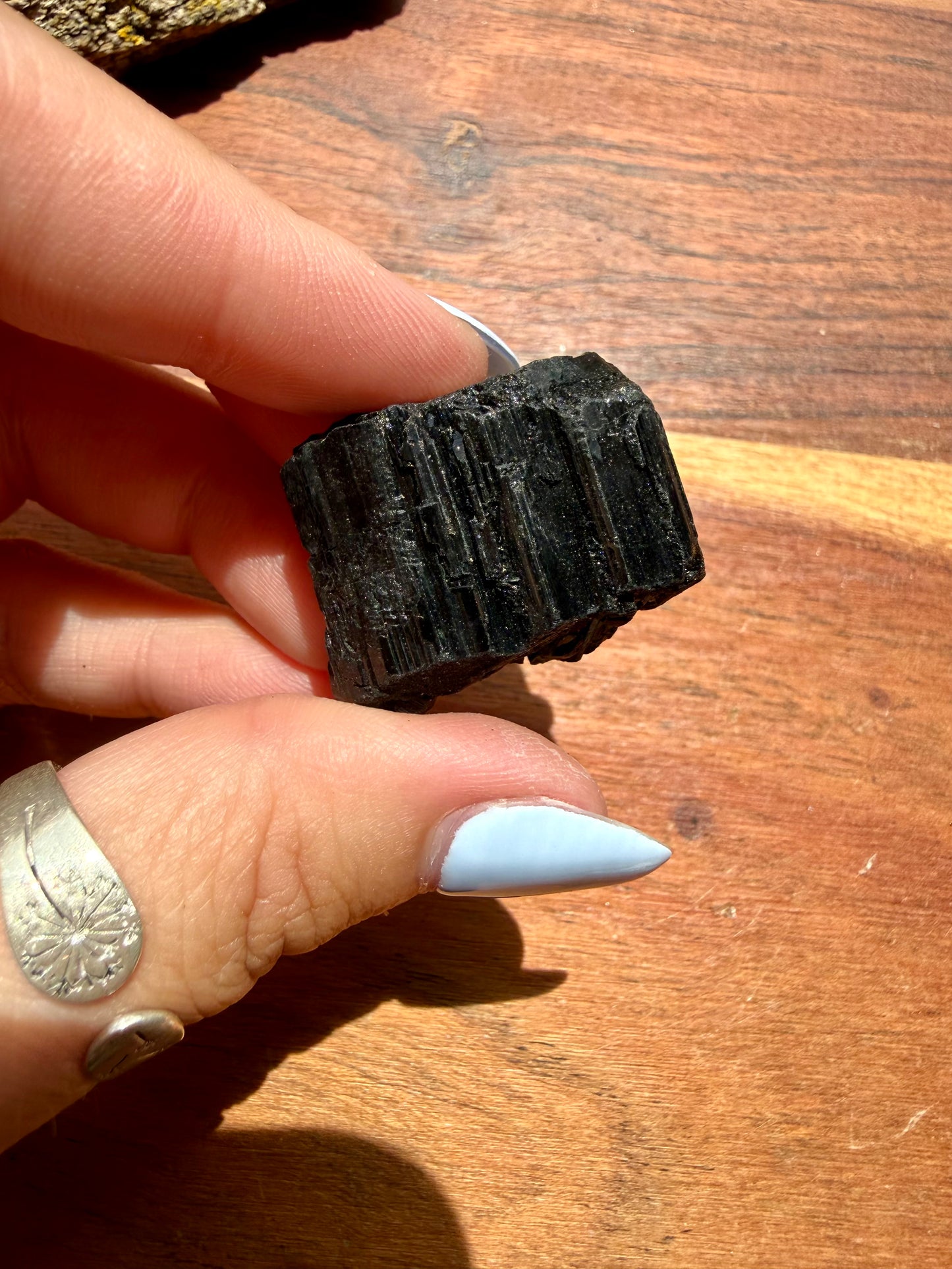 RAW BLACK TOURMALINE [LARGE]