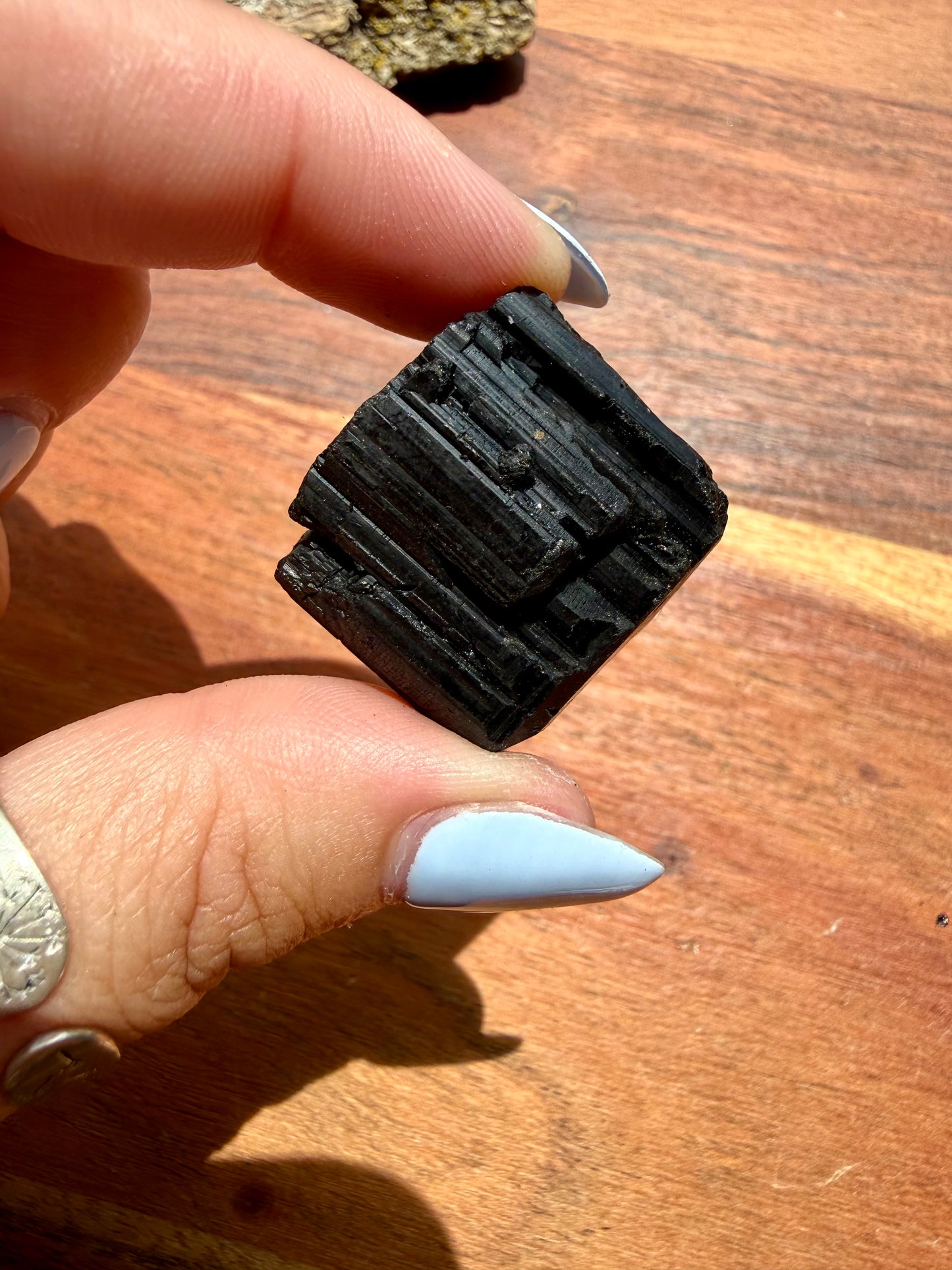 RAW BLACK TOURMALINE [LARGE]