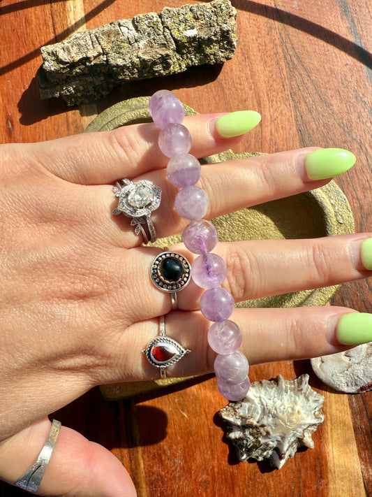 AMETHYST BRACELET 9MM