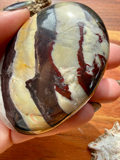 TIGER IRON PALM STONE