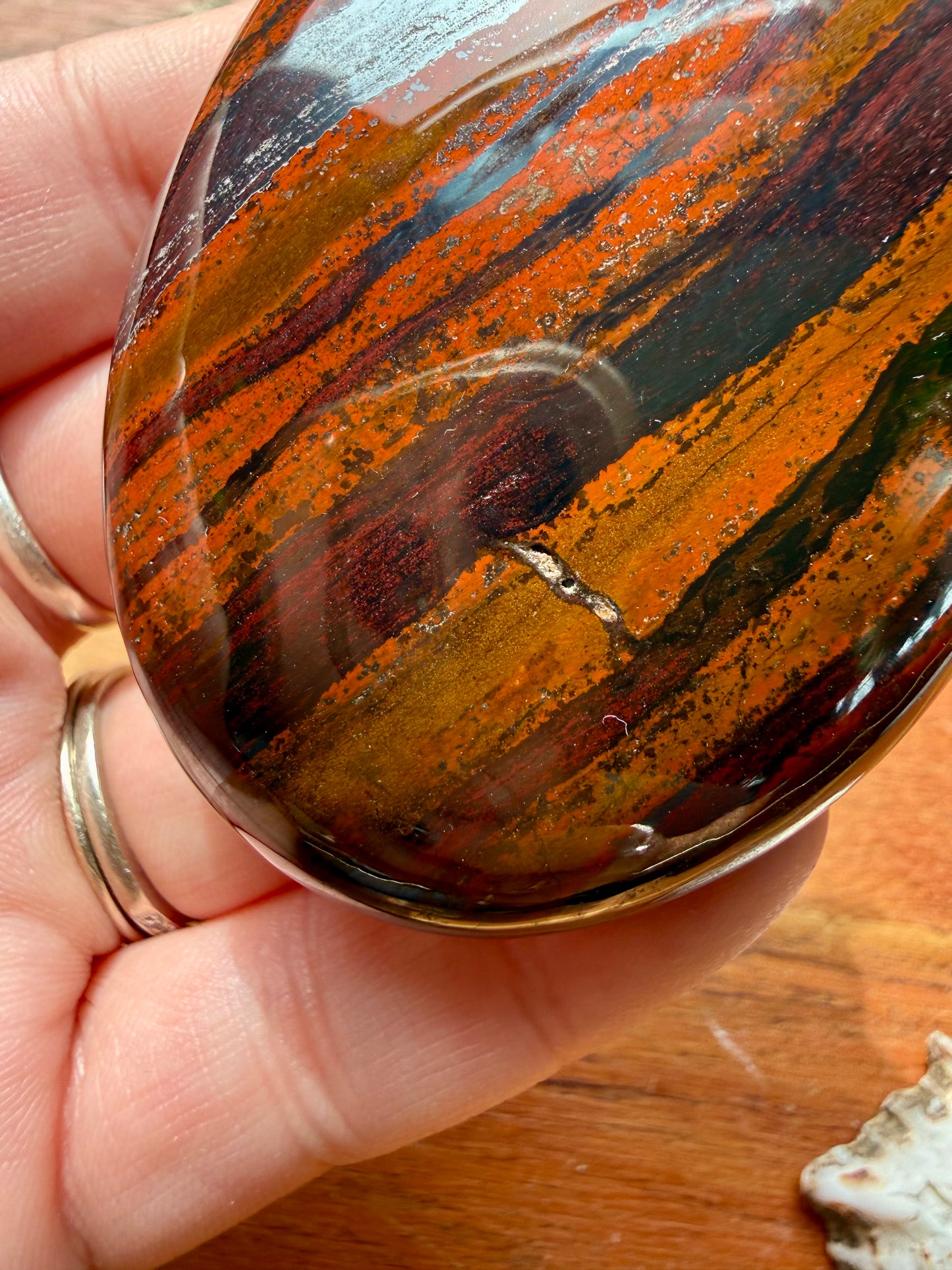 TIGER IRON PALM STONE