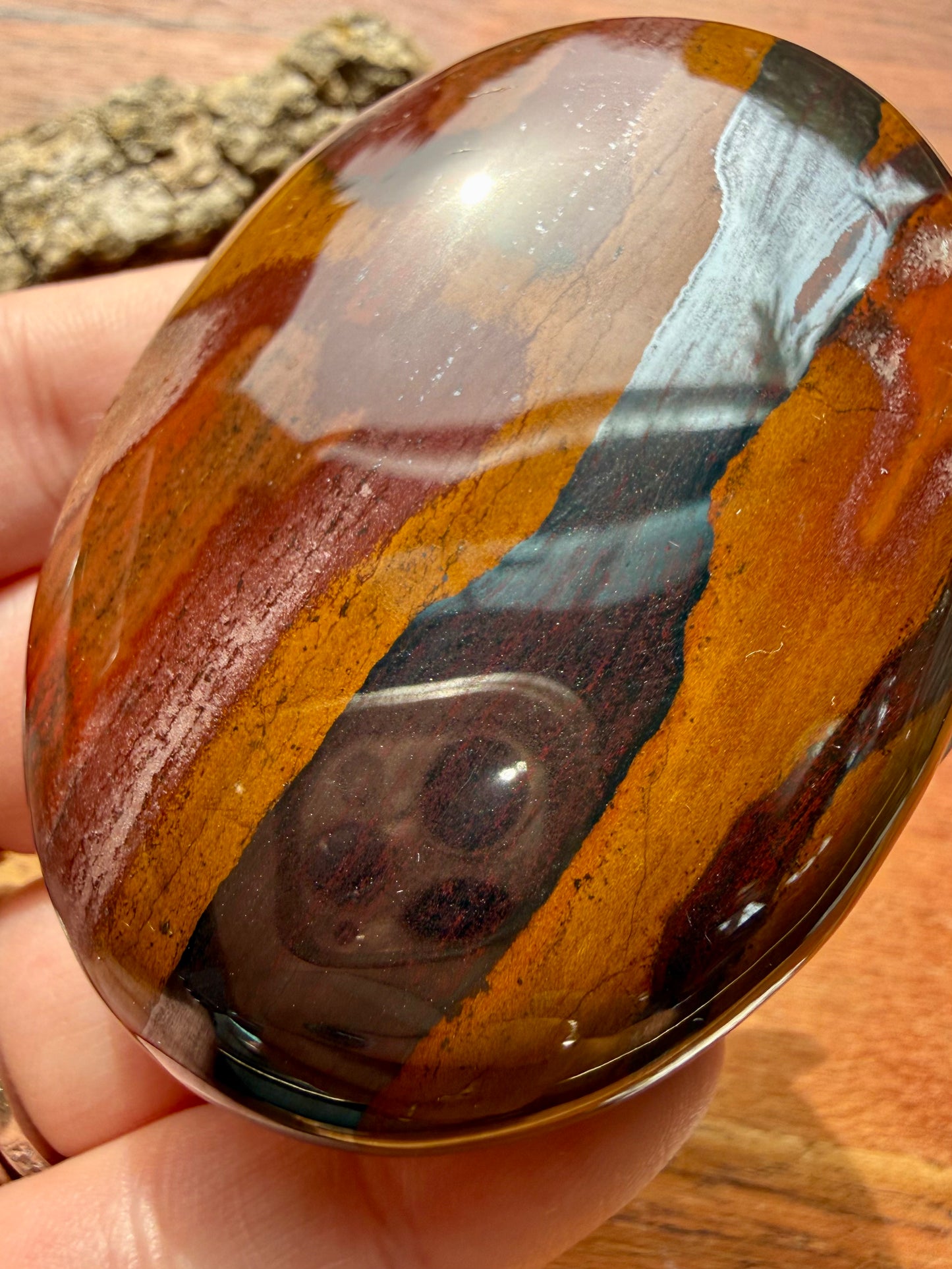 TIGER IRON PALM STONE