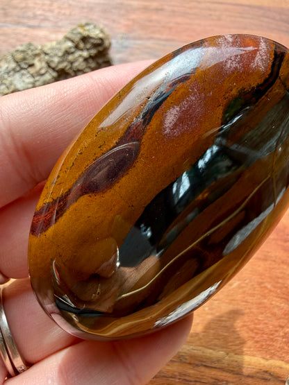 TIGER IRON PALM STONE